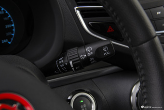 2017款比亚迪宋盖世升级版1.5TID自动舒适型