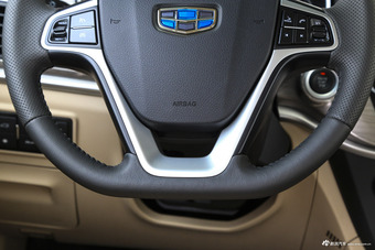 2017款吉利帝豪1.5L自动三厢百万款豪华型