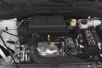 2018款荣威RX3 1.6L CVT旗舰版