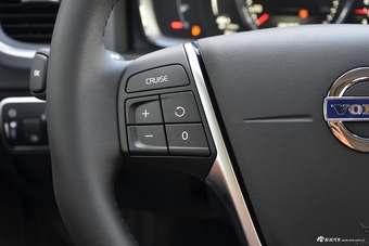 2018款沃尔沃S60L 2.0T自动T4智远版