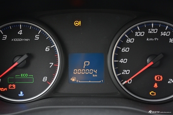 2018款欧蓝德2.0L自动两驱风尚版5座