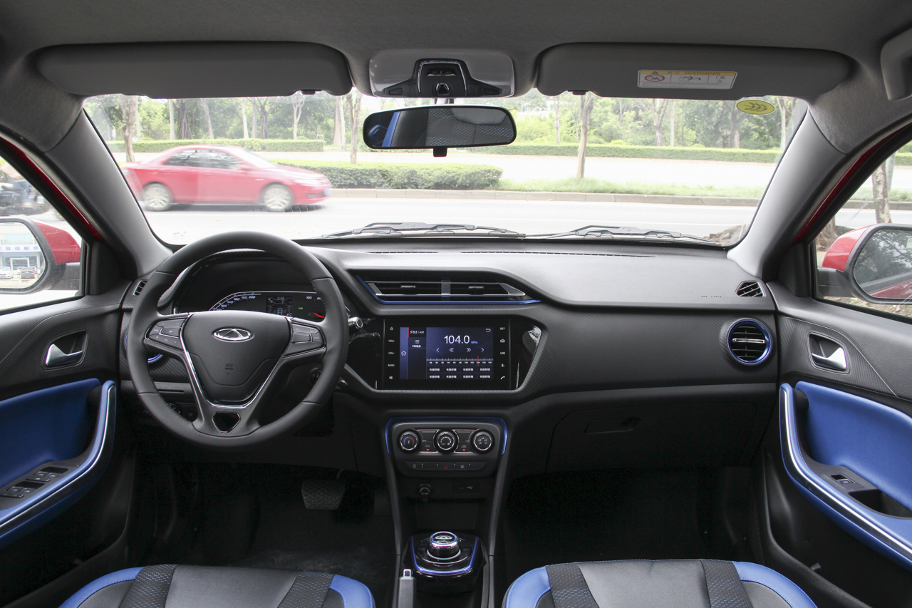  2018款瑞虎3xe新能源 400畅行版