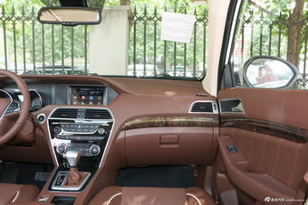 2017款猎豹CS10 1.5T自动尊贵型