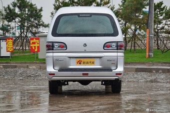 2017款东风风行菱智V3 1.5L 7座 手动标准型