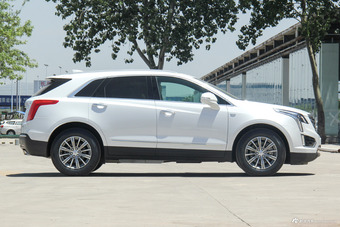 2018款XT5 2.0T自动28T四驱豪华型