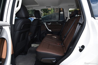 2016款哈弗H9 2.0T自动豪华型7座