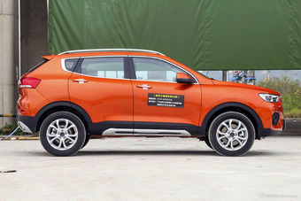 2017款哈弗H2s 1.5T手动精英型 红标