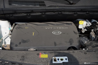 2016款宝骏730 1.8L AMT智能手动7座豪华型 7座