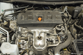 2016款杰德1.8L CVT豪华尊享版5座