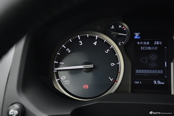 2018款普拉多3.5L自动TX-L NAVI后挂备胎