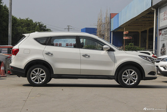 2016款东风风光580 1.8L手动舒适型