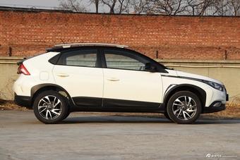 2017款纳智捷 U5 SUV 1.6L手动名士版