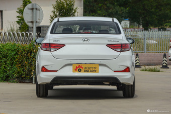 2017款悦动1.6L自动悦值版GLS