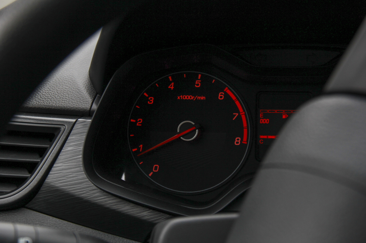 2017款宝骏310W 1.2L手动超值型