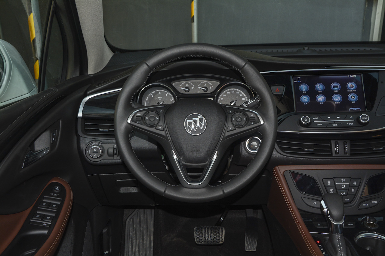 2018款昂科威2.0T自动四驱精英型28T