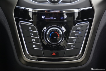 2017款CS35 1.6L自动豪华型