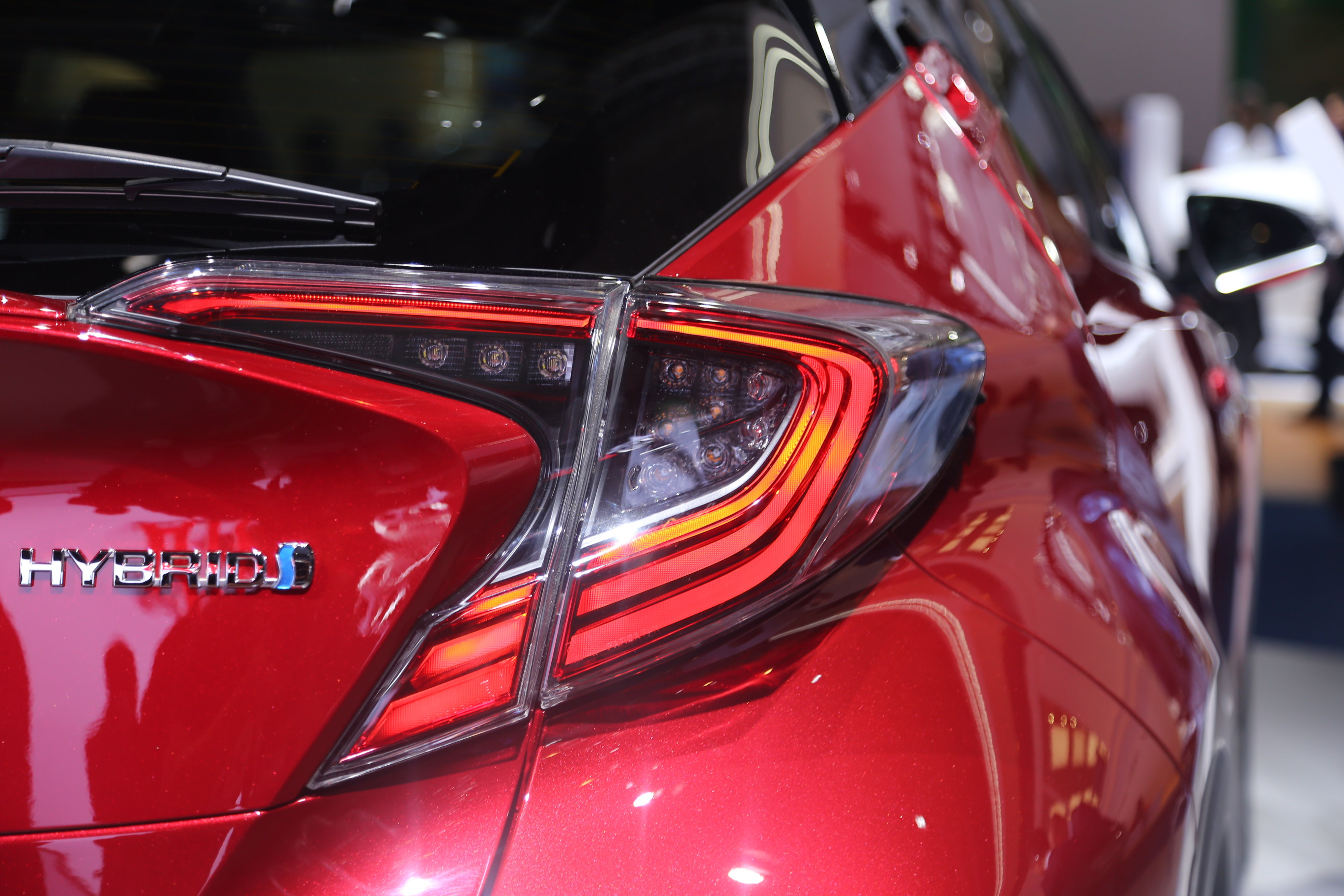 法兰克福车展 丰田C-HR亮相 造型很讨喜