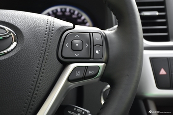 2018款汉兰达2.0T自动四驱豪华版7座