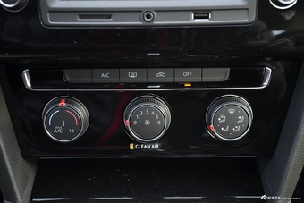 2017款迈腾1.8T自动330TSI DSG领先型