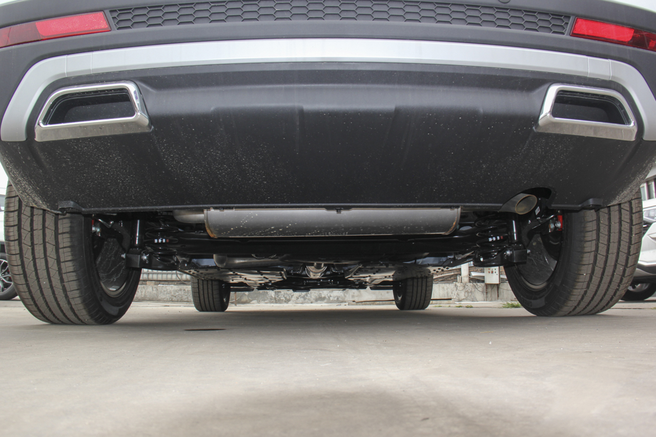 2018款森雅R9 1.2T手动豪华智尚型