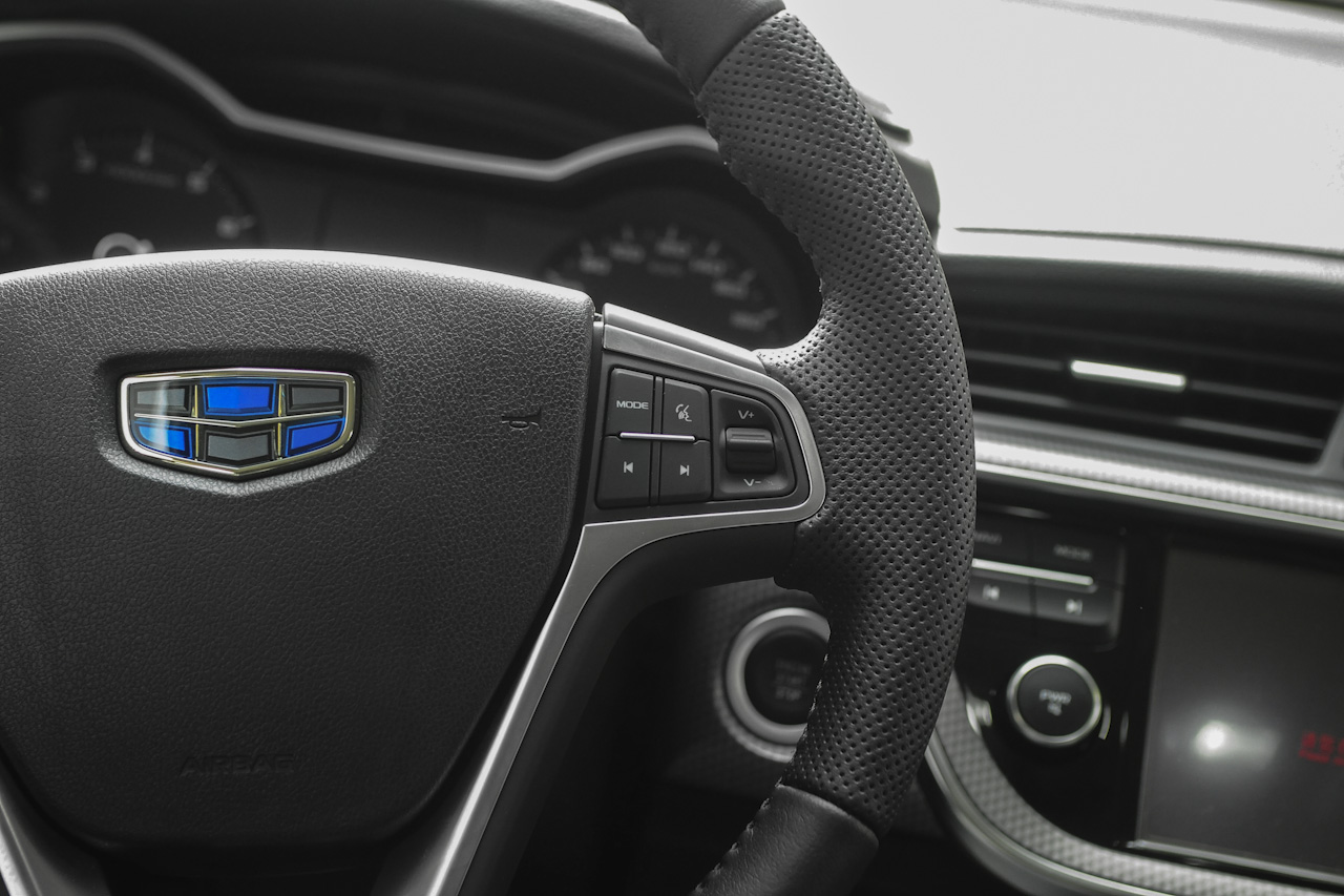 2016款帝豪GS 1.8L手动领尚型优雅版