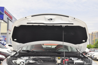 2017款海马S5强动力版1.5T手动豪华型