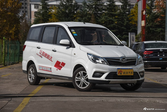 2015款北汽幻速H2 1.5L手动舒适型