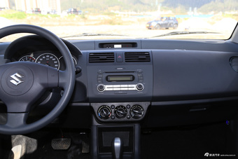 2013款雨燕1.5L自动20周年限量版