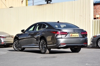 2018款雷克萨斯LS 3.5L自动500h行政版