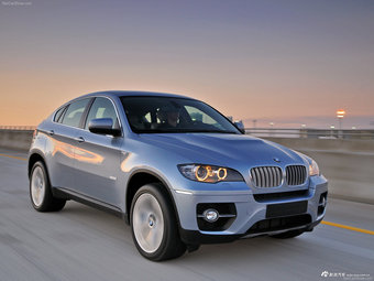 2010款宝马X6新能源