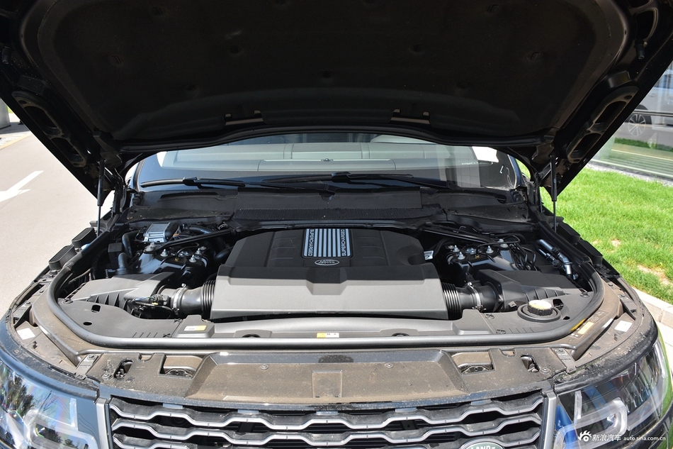 2018款揽胜运动版3.0自动V6 HSE Dynamic