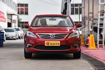 2015款逸动1.6L手动豪华型国5