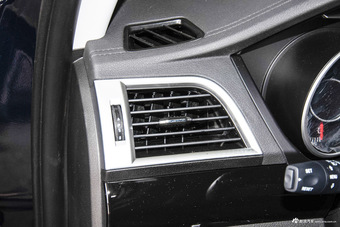 2016款猎豹CS10 2.0T自动豪华型 威尼斯蓝