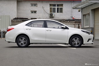 2017款丰田雷凌 1.2T V CVT豪华型