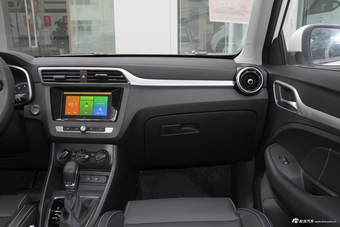 2017款名爵ZS 1.5L自动尊享互联网版