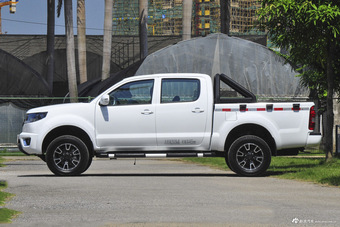 2015款黄海N1S 2.8T手动柴油四驱运动版