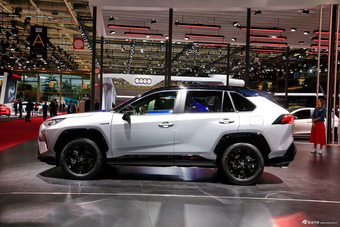实拍|新一代丰田RAV4混动版 产自TNGA架构