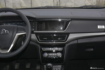 2016款长安欧尚1.5L手动精英型