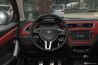 2018款瑞风S2 1.5L智驱版 手动豪华智能型