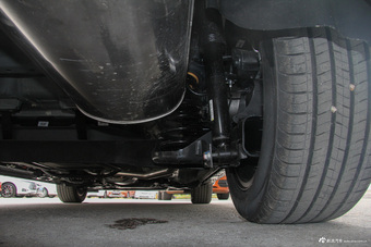 2017款比亚迪宋MAX 1.5T自动互联精英型