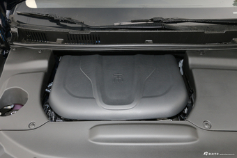 2018款比亚迪宋MAX 1.5T自动智联旗舰型6座