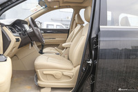 2016款宝骏730 1.5T手动豪华版 7座