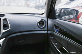 2015款逸动1.6L自动豪华型