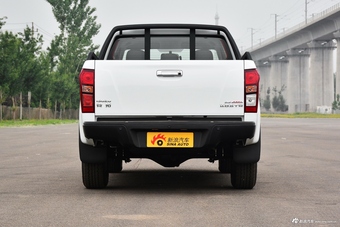 2018款铃拓2.5T手动四驱豪华款JE4D25Q5A