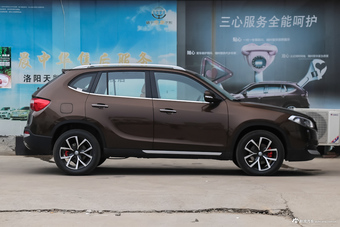 2016款中华V5 1.5T自动两驱智能型