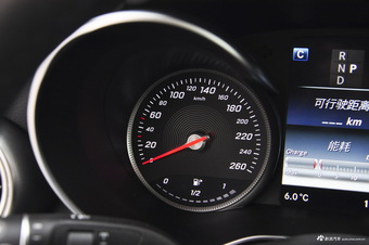 2017款奔驰GLC200 2.0T自动 4MATIC