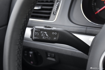 2017款朗行1.4T自动舒适版230TSI DSG