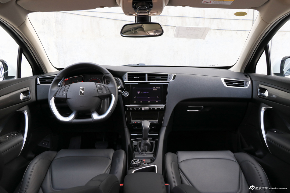 2018款DS 6 1.6T自动30THP尊贵型