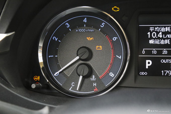 2017款卡罗拉1.2T自动GL-i真皮版