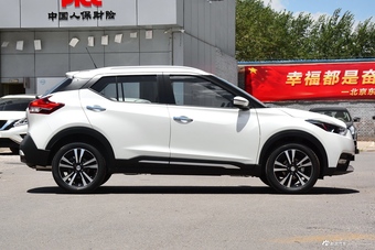 2018款日产劲客1.5L自动智联尊享版